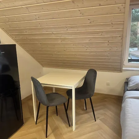 Apartman Przystanek - Na Kaszubach Niesiołowice