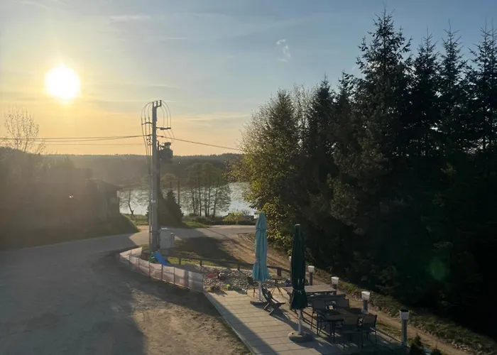 Przystanek - Na Kaszubach Apartmán Niesiolowice